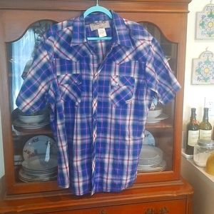 Plaid Men's Wrangler shirt